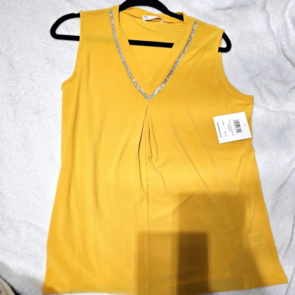 89th & madison sunflower yellow sleeveless rhinestone blouse